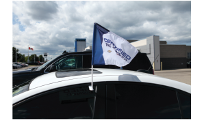 GM Certified Pre-Owned Clip-On Window Flags